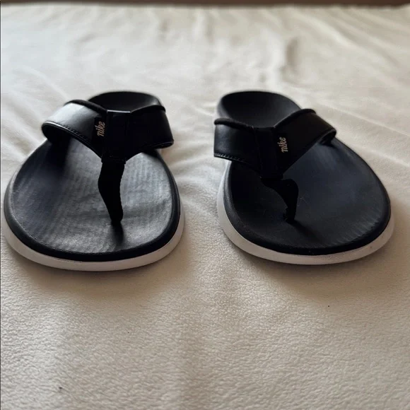 Nike flip flops - Picture 2 of 8